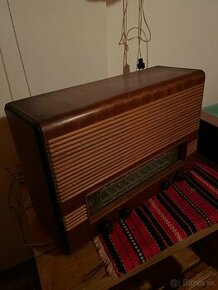 Radio + gramofon  -45€