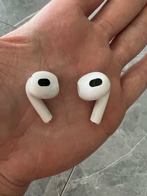 Nahradne sluchadla AIRPODS 3 original - 1