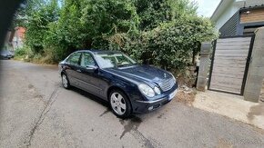 MERCEDES BENZ  E320CDI 2004  W211 - 1