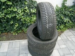 Predám 4x zimné pneu Pirelli 215/55 R17 98TXL