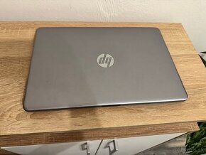 Notebook HP 250 G8 strieborný