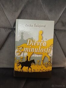 Dievča z minulosti