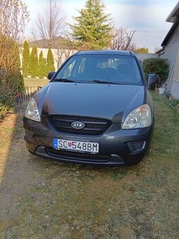 Predam KIA carens 2.0 benzin