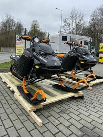 Ski Doo Summit X Expert 850 E-Tec Turbo R 165´´ model 2024 - 1