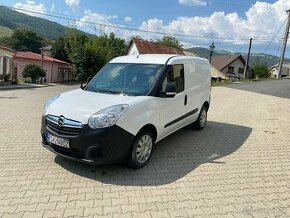 Opel combo D - 1