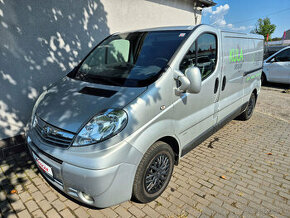 Opel Vivaro 2,0CDTI 84kw L2 Long Klima 2xšoup. DPH 199.999Kč