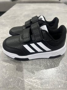 Adidas tenisky