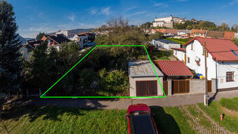 Posledný voľný pozemok v lukratívnej štvrti na stavbu domu - 1