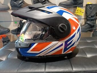 moto prilba vyklápacia schuberth E1