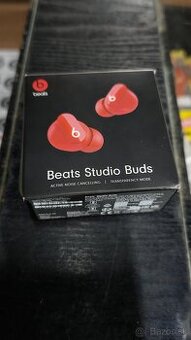 Beats Studio Buds