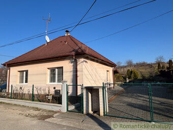 3 IZBOVÝ RODINNÝ DOM SO ZÁHRADOU V BOJNIČKÁCH, OKRES HLOHO - 1