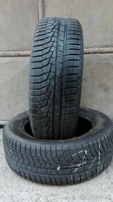 Predám 2-Zimné pneumatiky Hankook winteric 225/60 R17