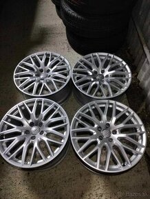 4ks alu disky orig. Audi 5x112 R19