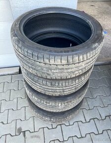 Pneumatyki 245/40 r20 - 1