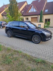 Porche Cayenne 3.0 4x4  250kw  r.v.2019  81000km