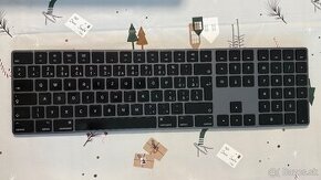 Apple Magic Keyboard SK, čierna s číselnou klávesnicou