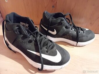 Nike Boys Trey 5 GS