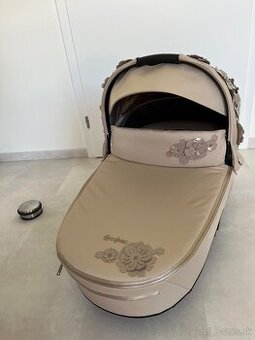 Cybex priam 2022 Simply flowers beige