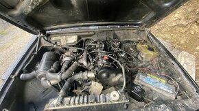 Predám motor jeep cherokee 2.1 59kw 1987
