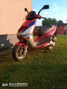 Aprilia Leonardo 125 automat