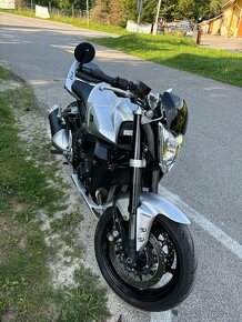 Yamaha FZ1