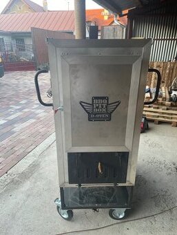 Profesionálny smoker a BBQ grill (D-Oven)