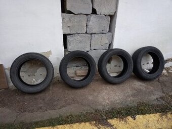 Letné 205/55 r16 Bridgestone