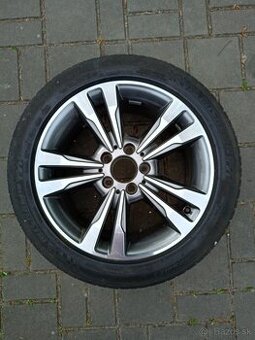 Disky s pneu 245/45 R17 99Y