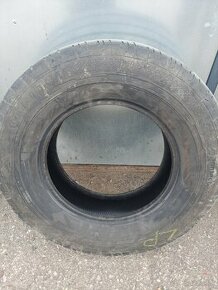 225/75R16C Continental