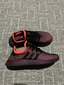 Adidas Deerupt vel 41 1/3.  . - 1