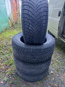 255/55R18 Nokian WR SUV4