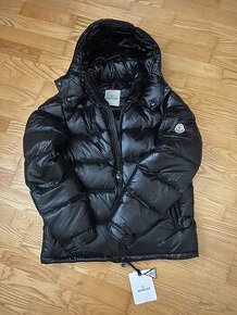 Moncler Maya veľkosť 4 (L)