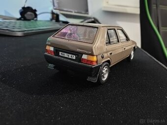 Škoda Favorit 1:43 model