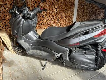 Yamaha x max 400