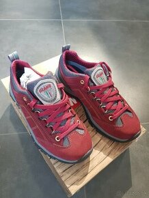 Nové kožené topánky OLANG Maggio veľkosť 37 - 1