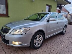 Skoda Octavia 2 1,6 benzín 59 000 km  Nelakovaná pôvodná