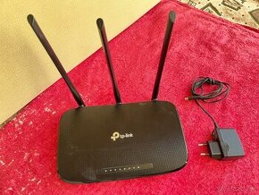 Predam router WIFI TP-Link TL-WR940N - 2.4 Ghz, 450 Mbps