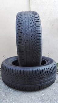 Predám 2 jazdené zimné pneumatiky Hankook Ice 255/55 R19