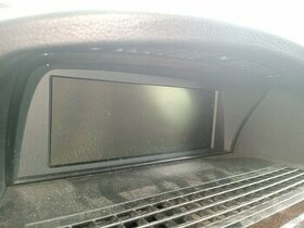 BMW e65 LCD monitor