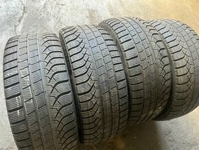 Zimne Pneu Pirelli 245/40 R19 98V Dot:2021 RUNFLAT - 1