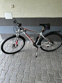 Predam bicykel Specialized Hardrock Sport