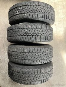 Pirelli 215/65 R16 zimné