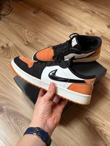 Nike Jordan Low Shattered Backboard