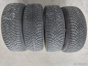 195/60R15 zimne pneu-4x108R15 disky FORD FIESTA +senzory