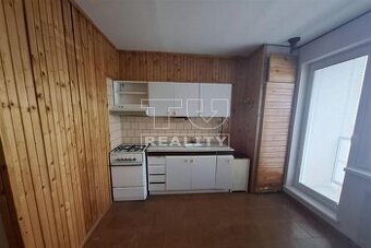 Ponúkame na predaj 3 izbový byt o rozlohe 74 m2, v...