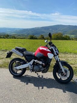 Yamaha MT 03