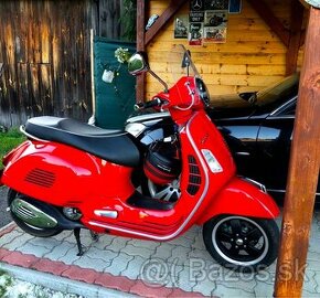 Piaggio Vespa gts 300 Super