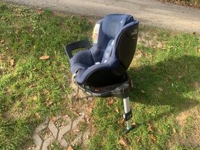 Britax romer dualfix m - i size