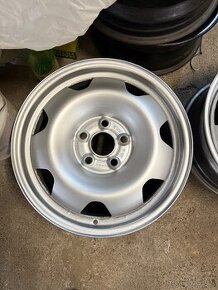 5x120mm R17 plechove disky VW