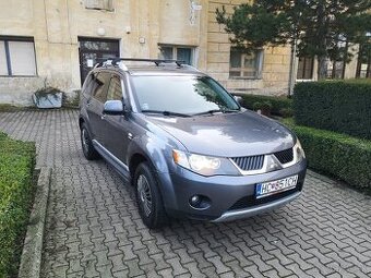 Mitsubishi Outlander 2.4 Intense Plus 4WD - kúpené SR / DPH